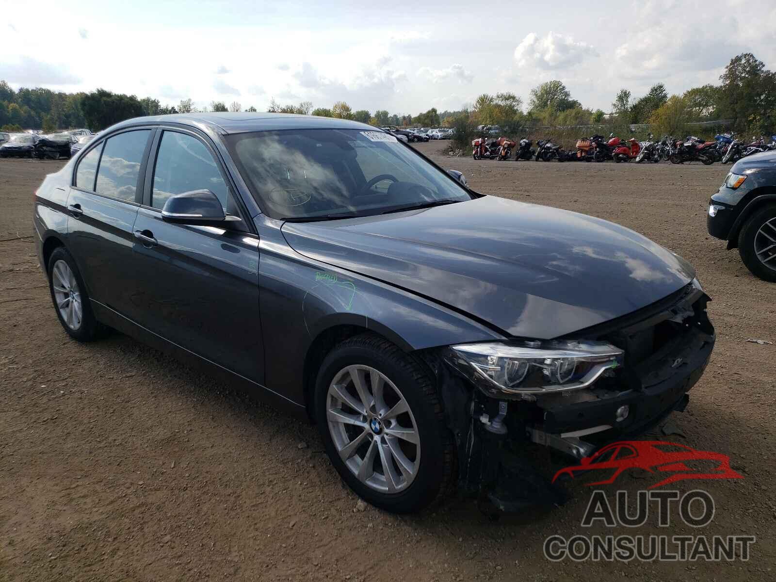 BMW 3 SERIES 2018 - WBA8E5G54JNV02918