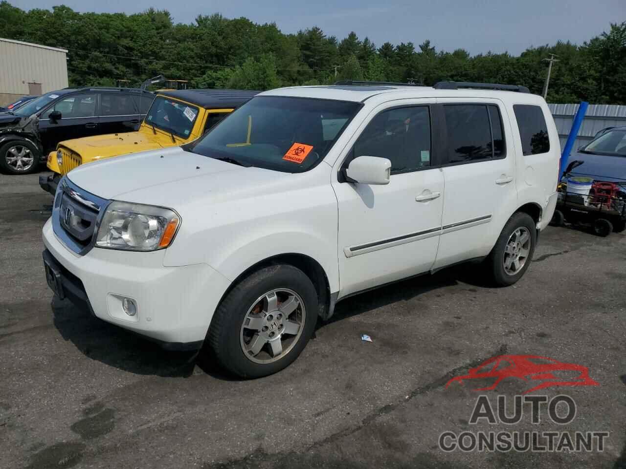 HONDA PILOT 2010 - 5FNYF4H81AB023325
