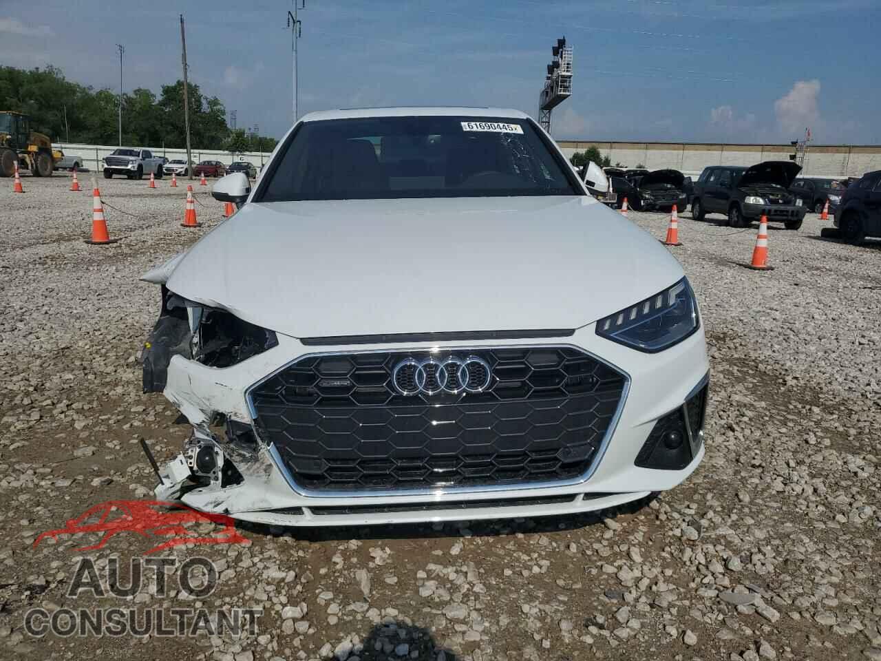 AUDI A4 2021 - WAUEAAF43MA029511