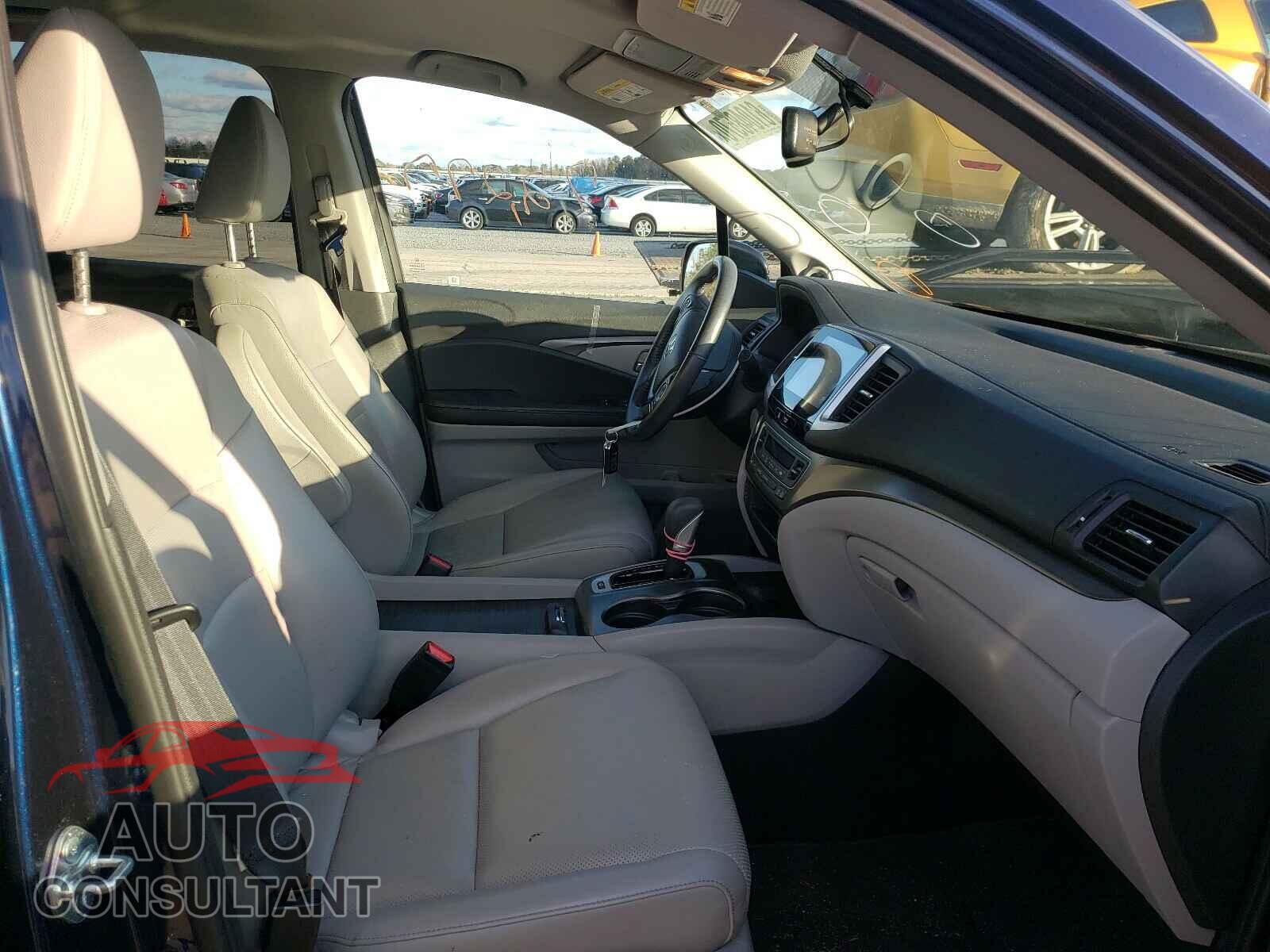 HONDA RIDGELINE 2017 - 5FPYK3F68HB037313