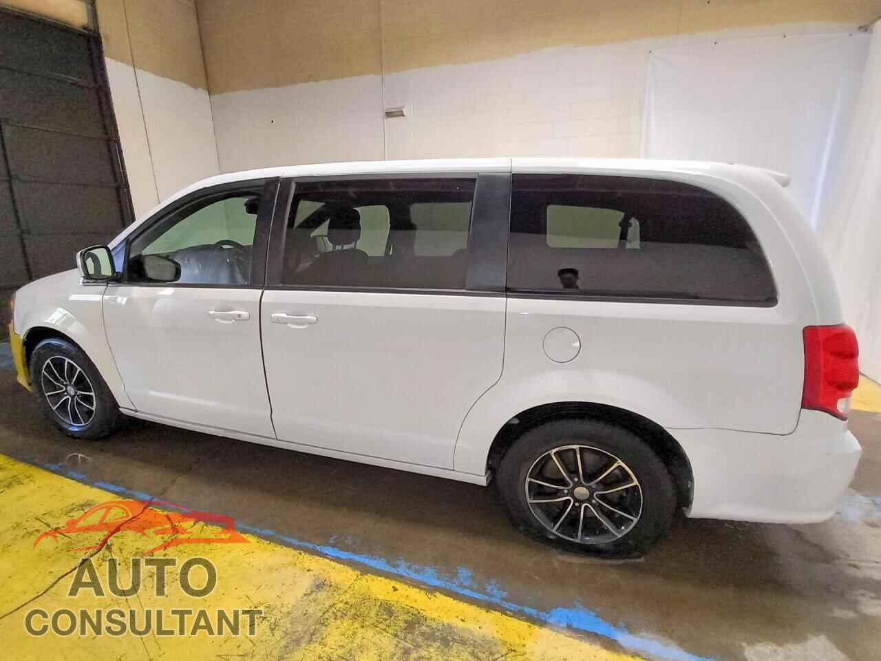 DODGE CARAVAN 2019 - 2C4RDGEG0KR578876
