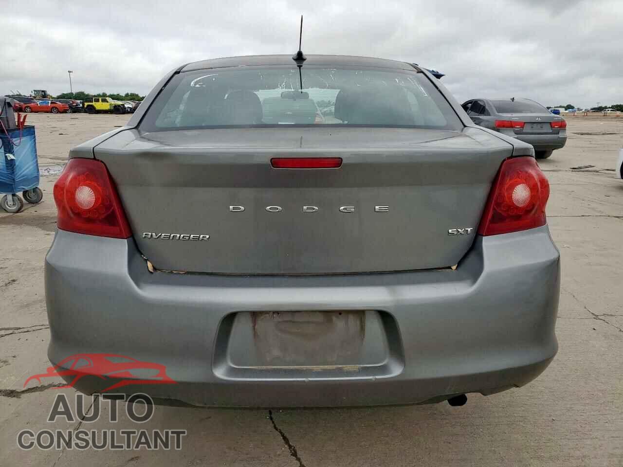 DODGE AVENGER 2013 - 1C3CDZCB3DN590338