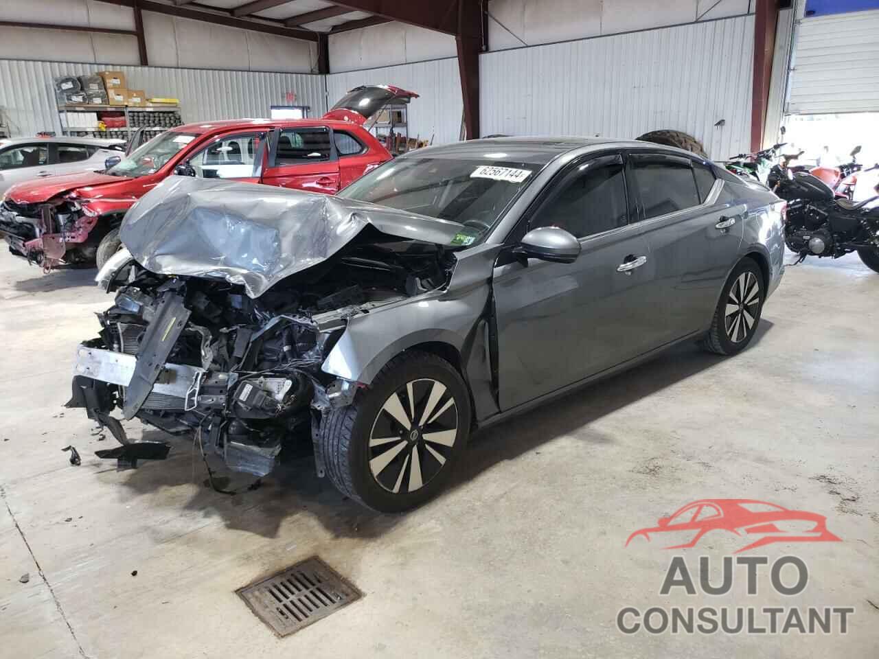 NISSAN ALTIMA 2019 - 1N4BL4EV8KC243767