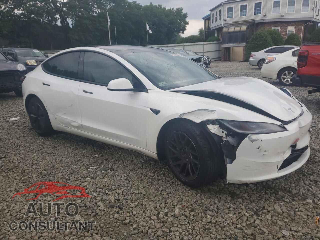 TESLA MODEL 3 2024 - 5YJ3E1EA9RF784246