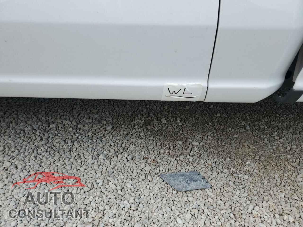 FORD F150 2021 - 1FTMF1CB6MKD89403