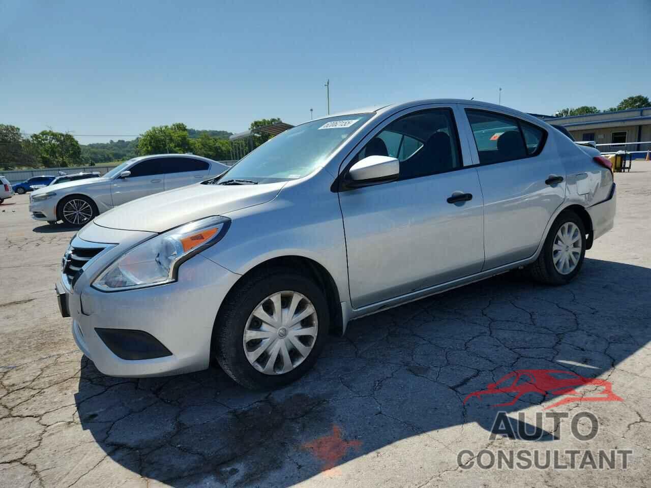 NISSAN VERSA 2017 - 3N1CN7AP6HL886748