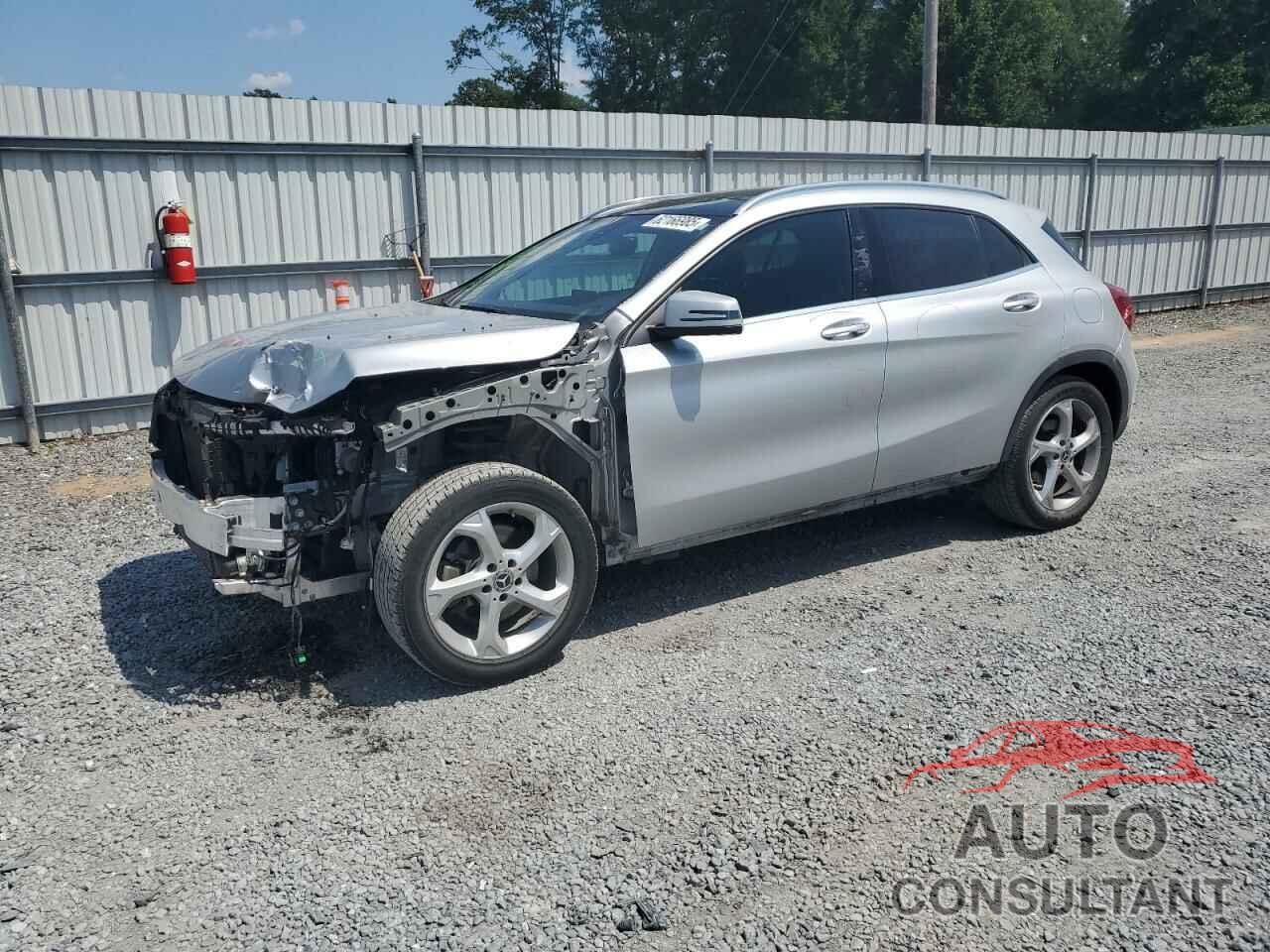 MERCEDES-BENZ GLA-CLASS 2018 - WDCTG4GB4JJ388878