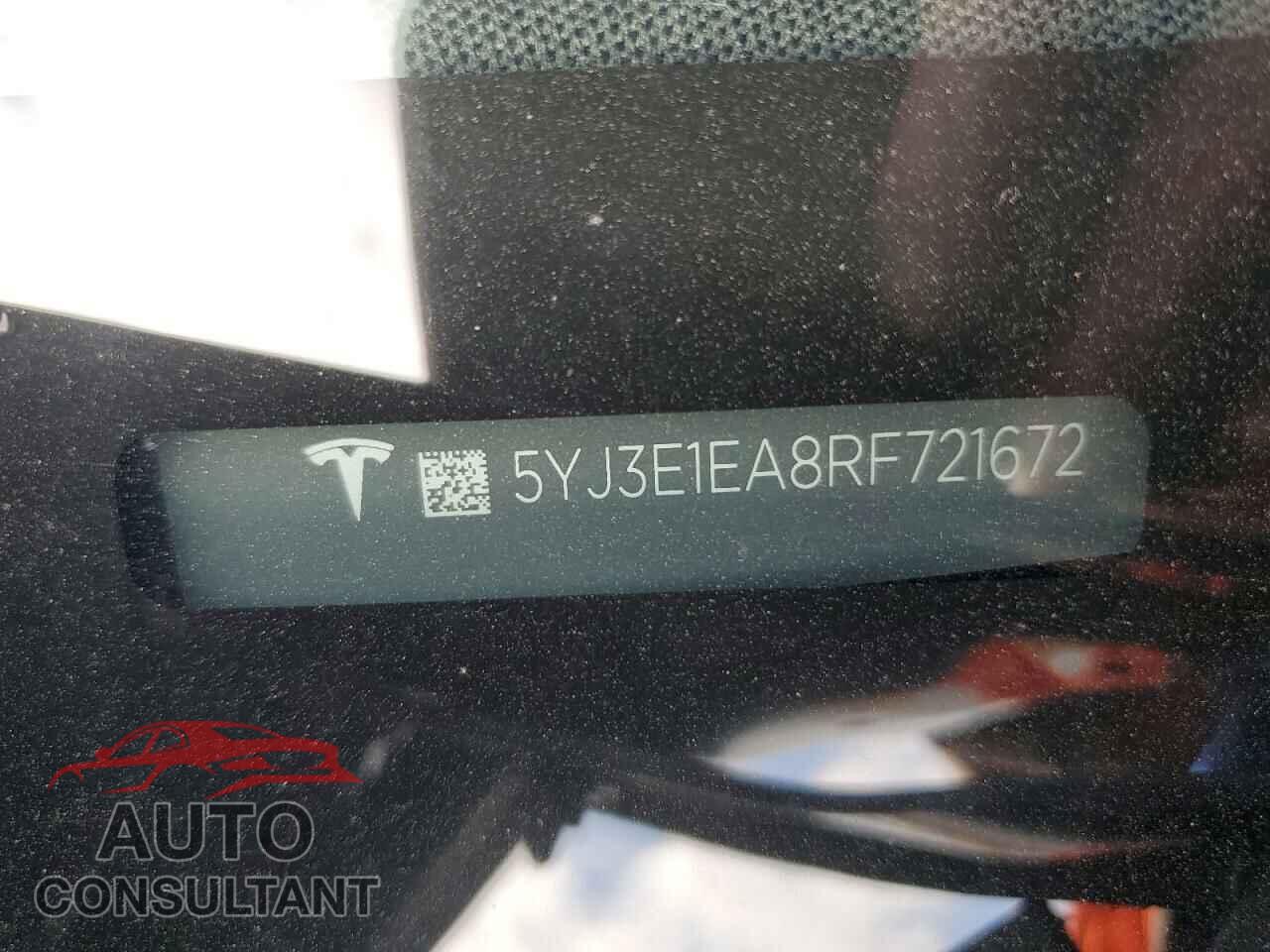 TESLA MODEL 3 2024 - 5YJ3E1EA8RF721672