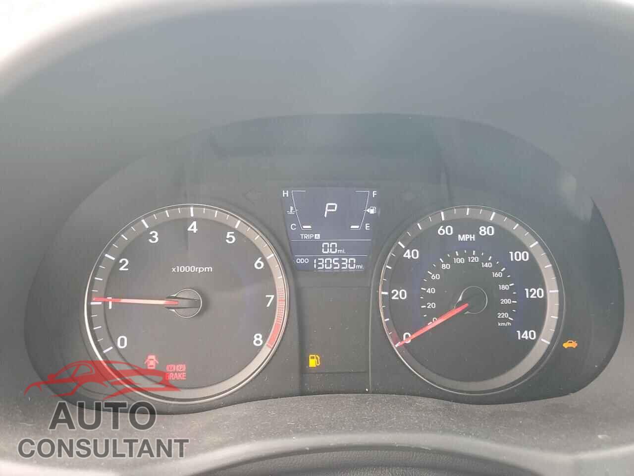 HYUNDAI ACCENT 2012 - KMHCU4AE7CU185952