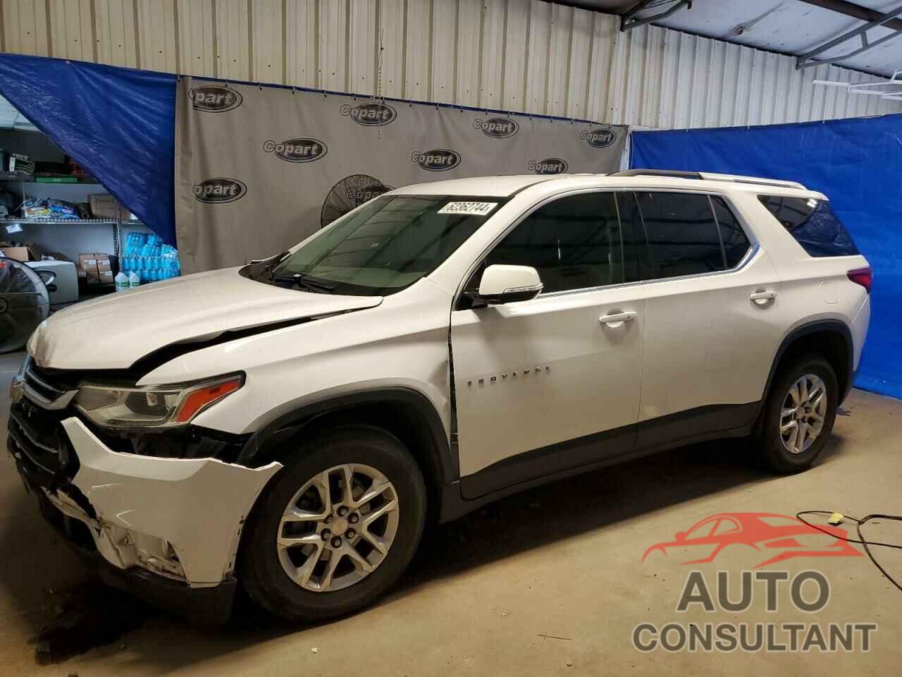 CHEVROLET TRAVERSE 2018 - 1GNERGKW2JJ121671