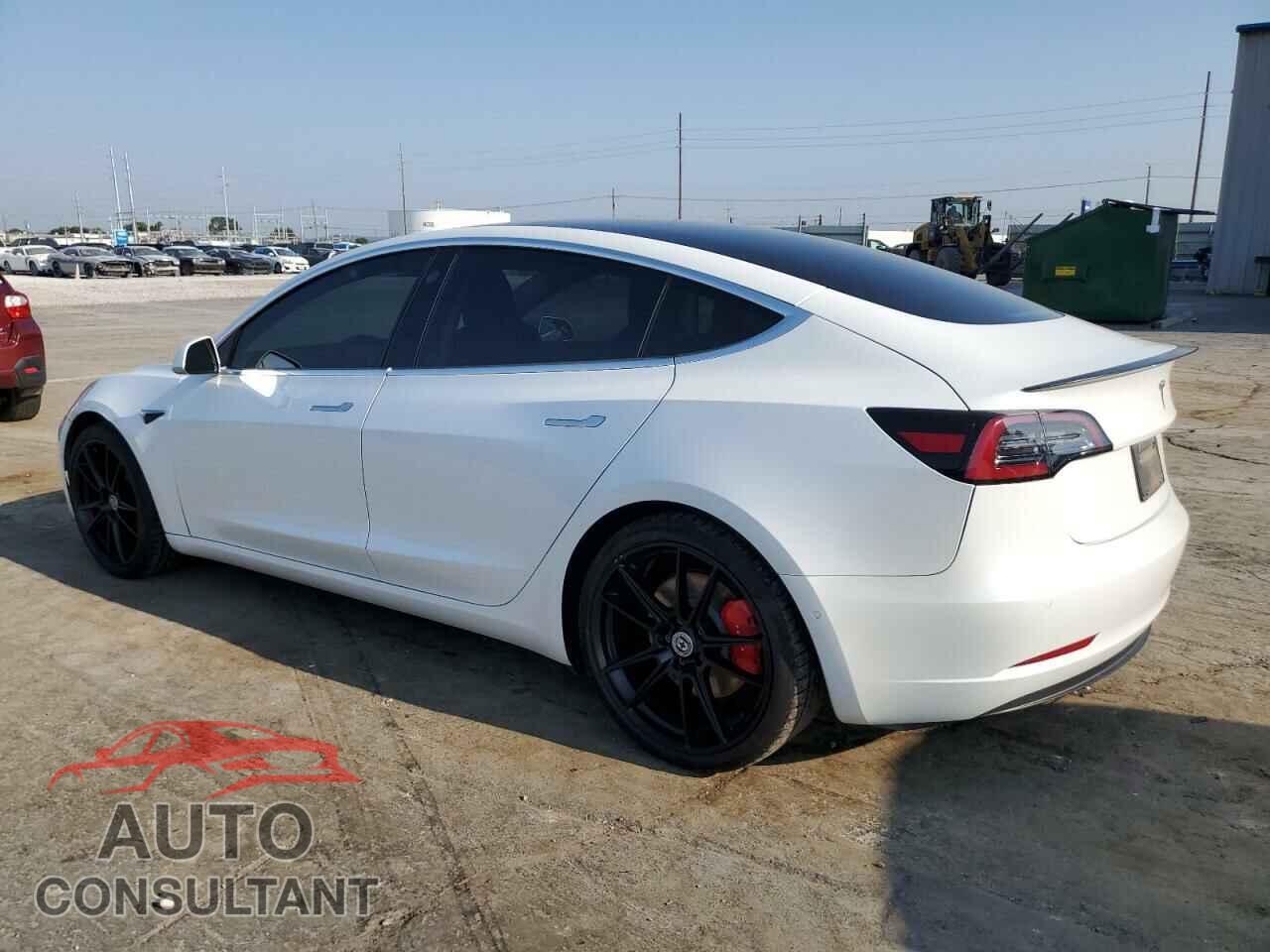 TESLA MODEL 3 2020 - 5YJ3E1EC4LF641388