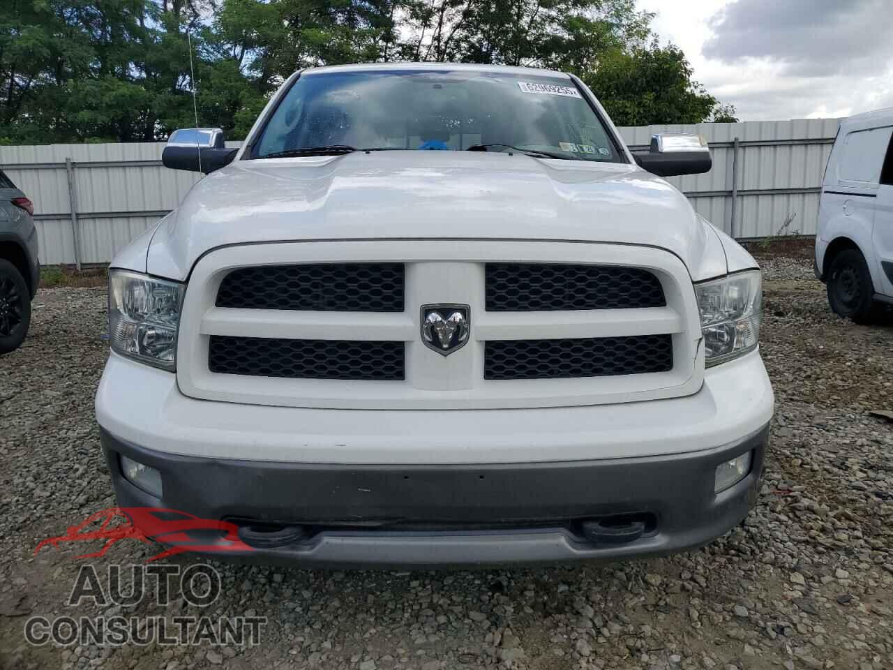 DODGE RAM 1500 2012 - 1C6RD7LT4CS176561