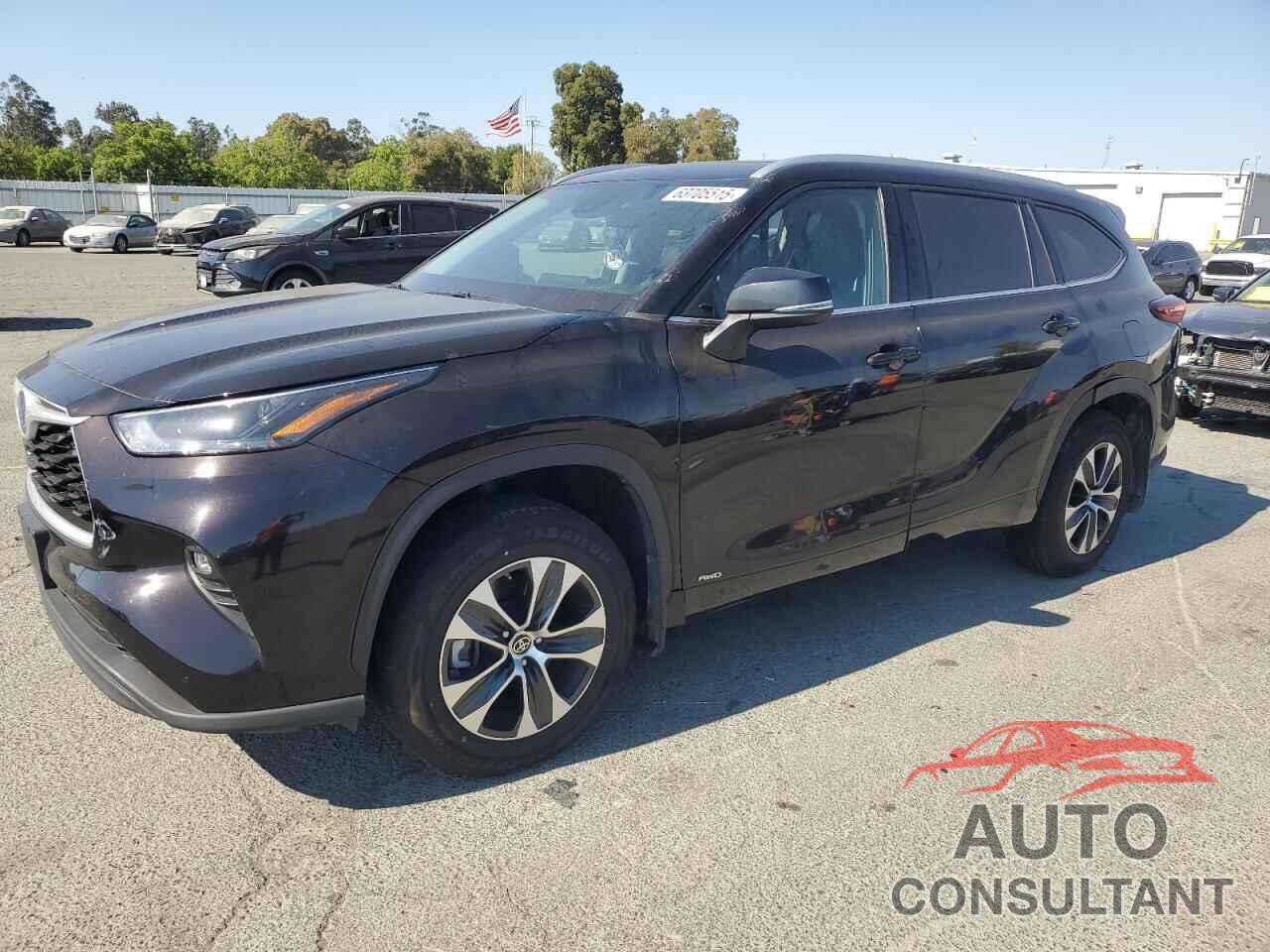 TOYOTA HIGHLANDER 2022 - 5TDHBRCHXNS077644
