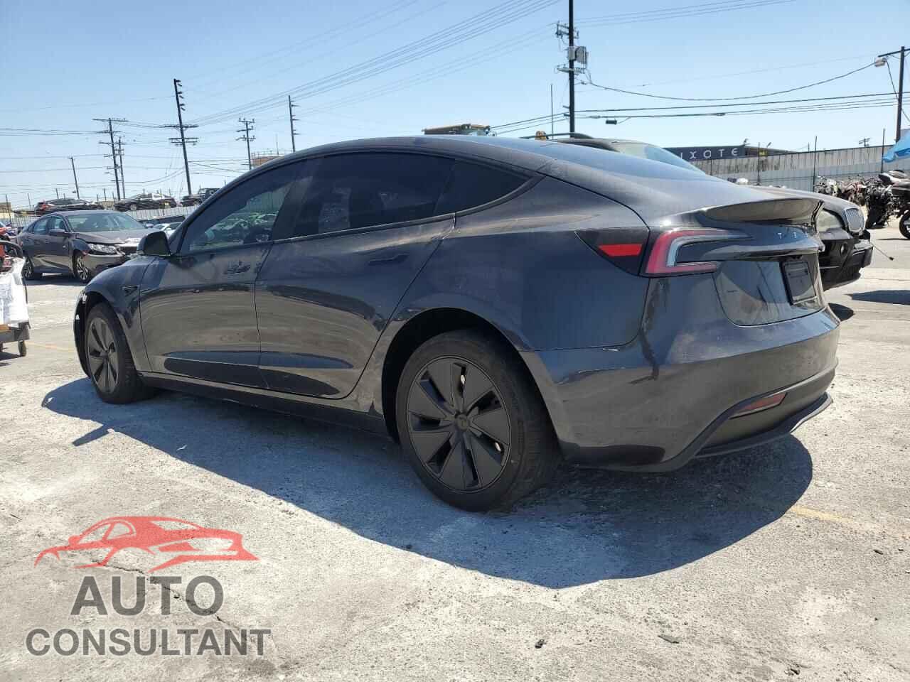TESLA MODEL 3 2024 - 5YJ3E1EA7RF724465