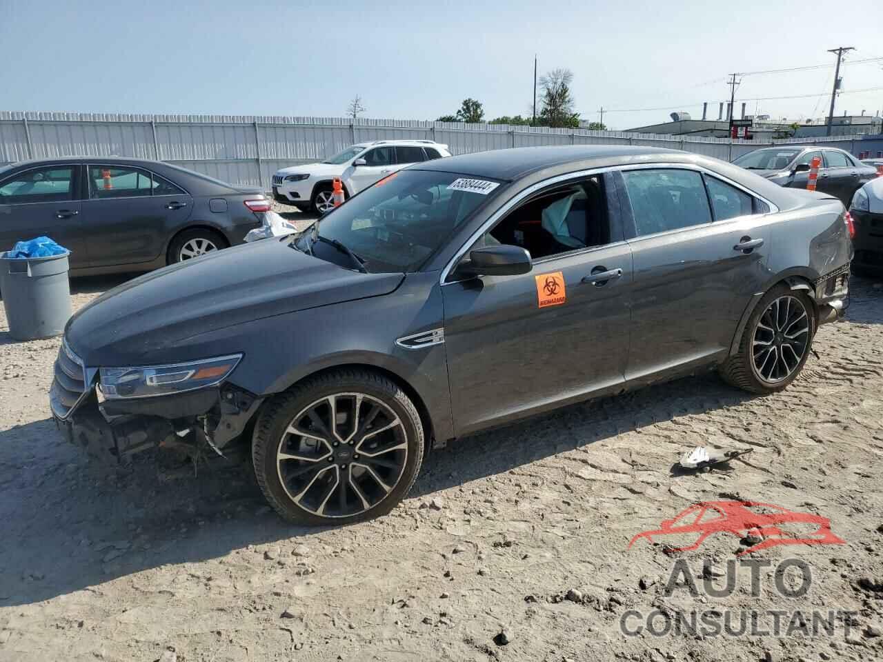 FORD TAURUS 2017 - 1FAHP2E86HG106258