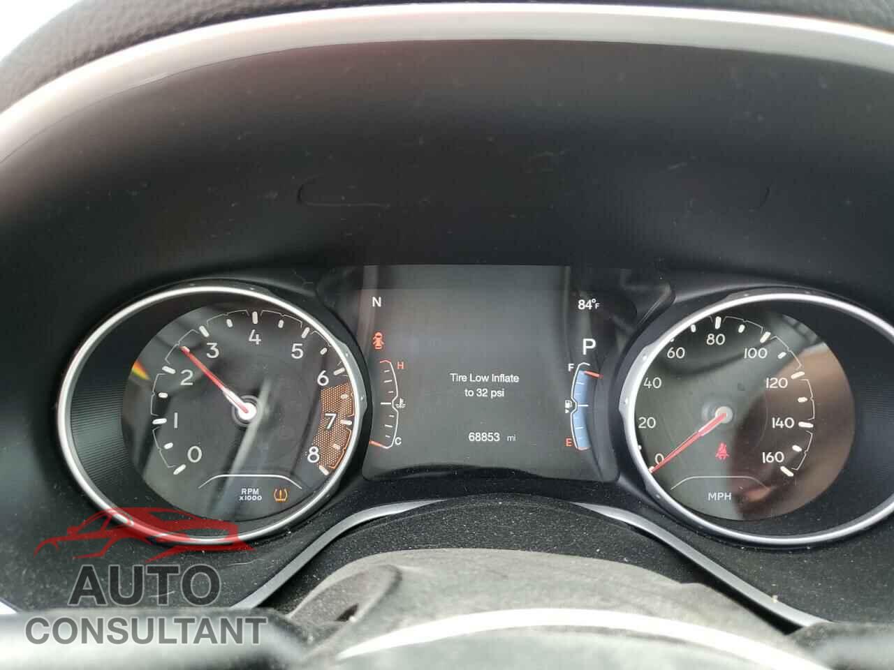 JEEP COMPASS 2018 - 3C4NJDBB8JT359741