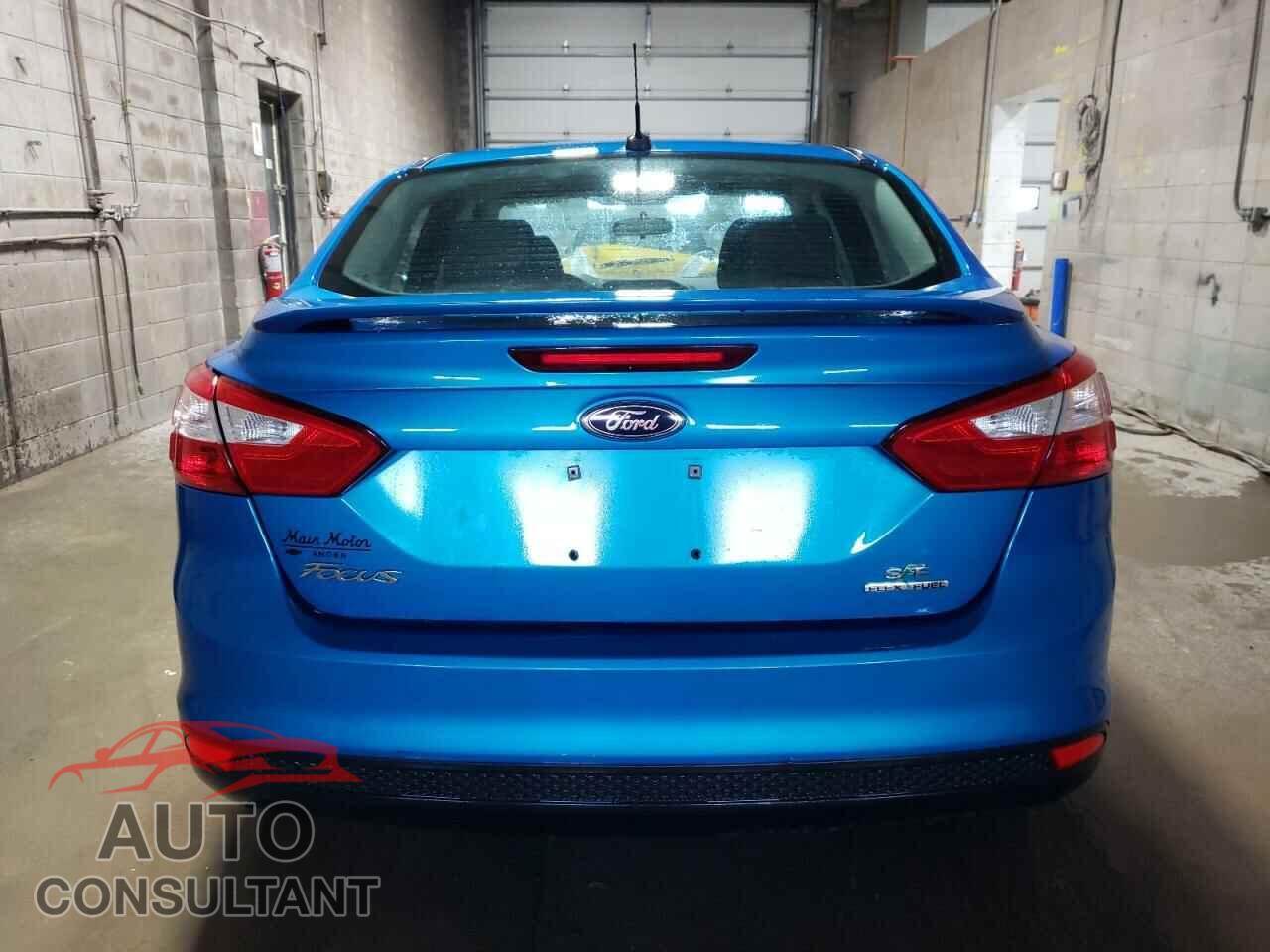 FORD FOCUS 2013 - 1FADP3F2XDL170495