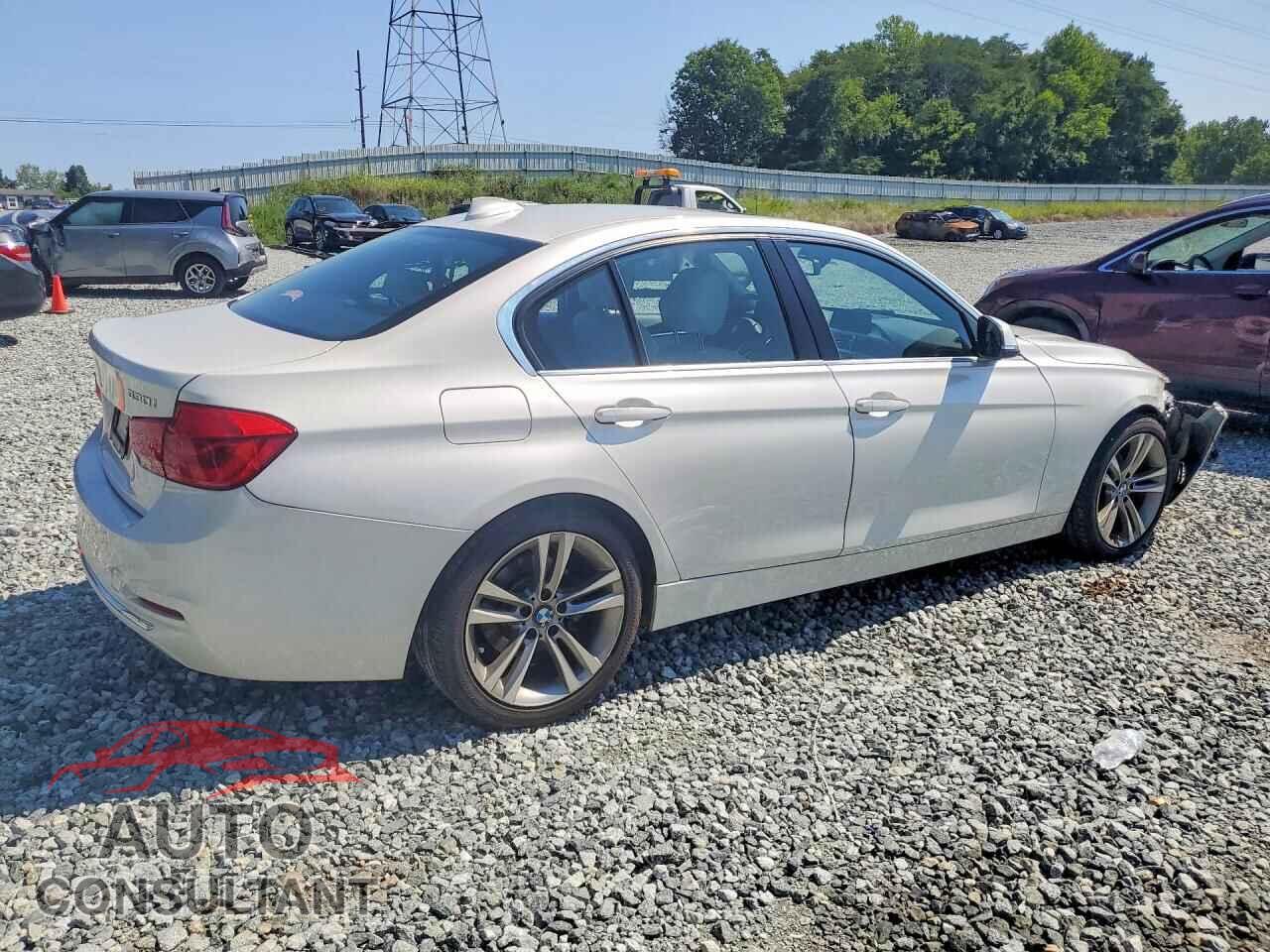 BMW 3 SERIES 2018 - WBA8B9C52JEE82600