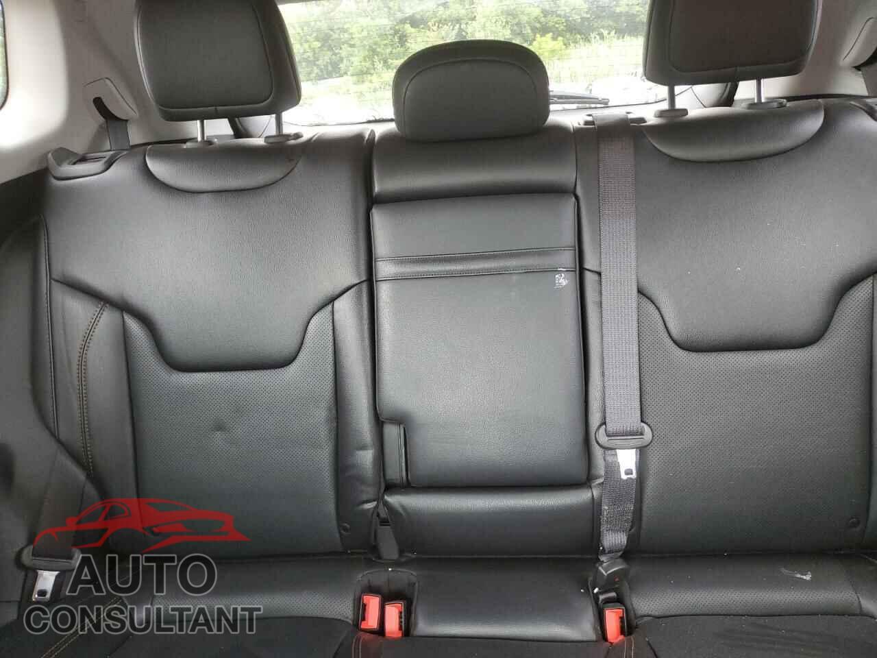 JEEP COMPASS 2019 - 3C4NJDCB7KT740853