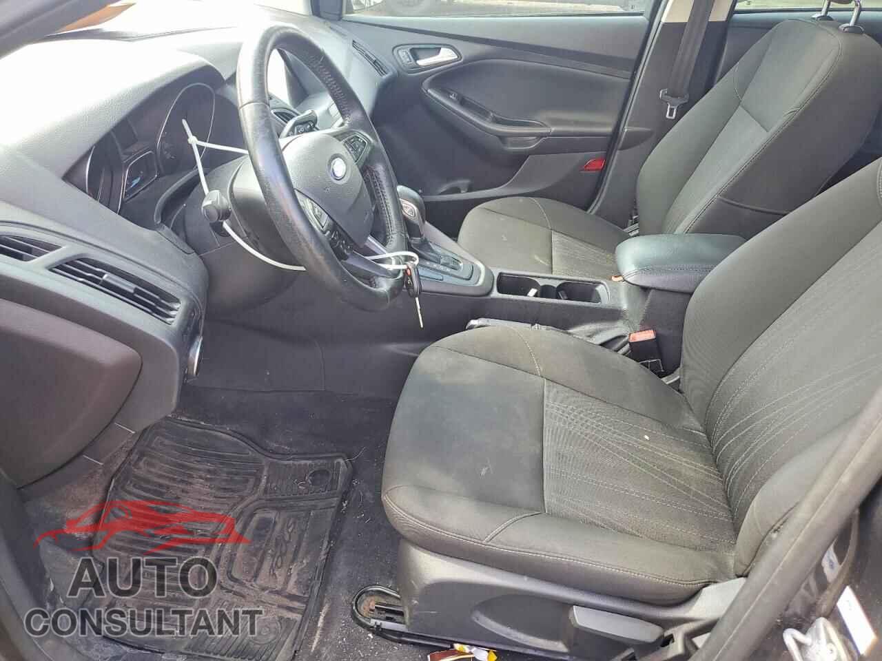 FORD FOCUS 2017 - 1FADP3H24HL236283