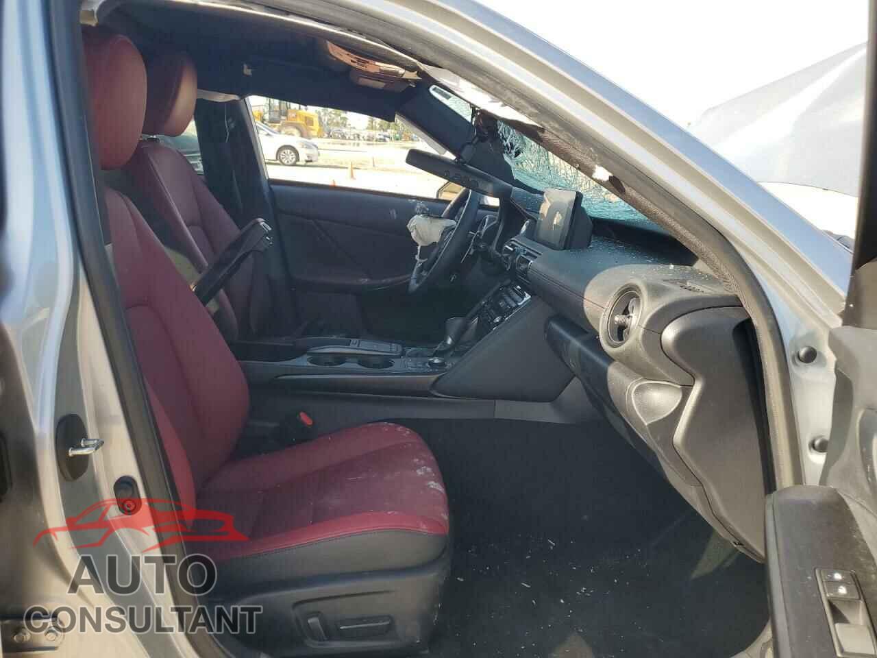 LEXUS IS 2023 - JTHDA1D23P5123769