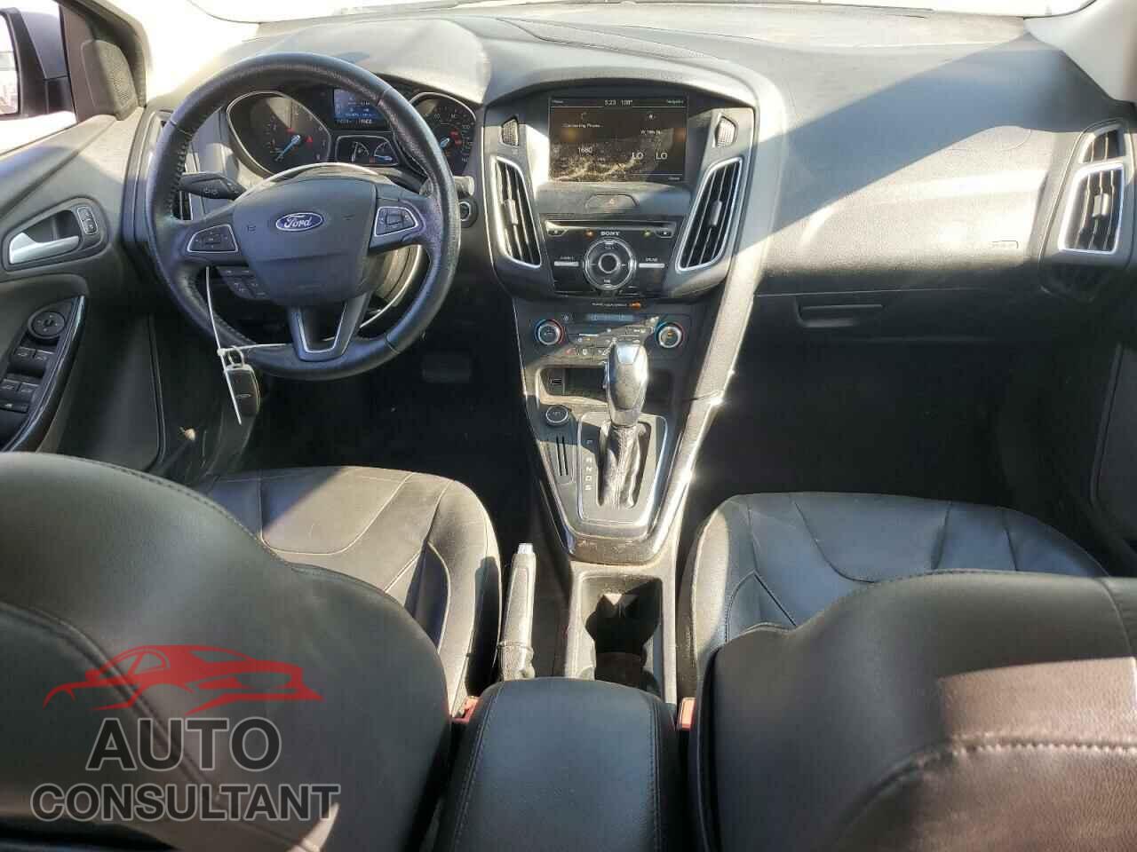 FORD FOCUS 2015 - 1FADP3J29FL269772