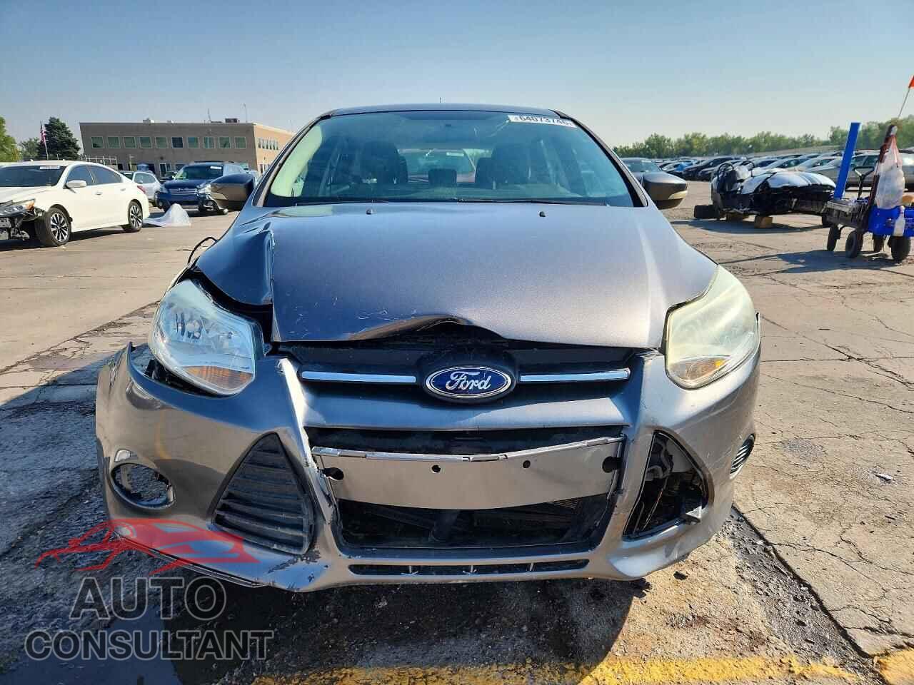 FORD FOCUS 2014 - 1FADP3K22EL431027
