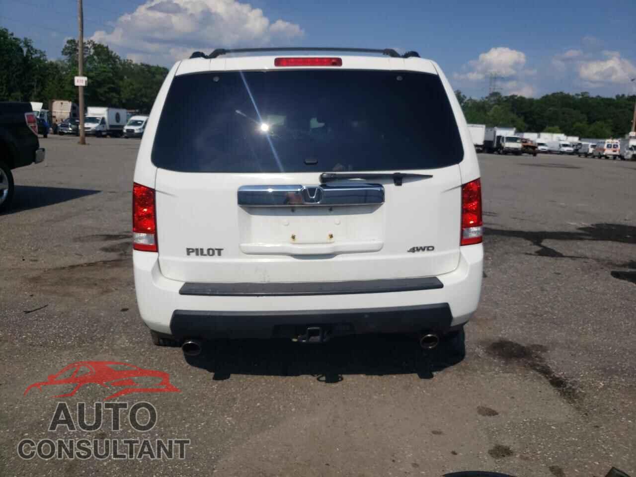 HONDA PILOT 2011 - 5FNYF4H55BB070509