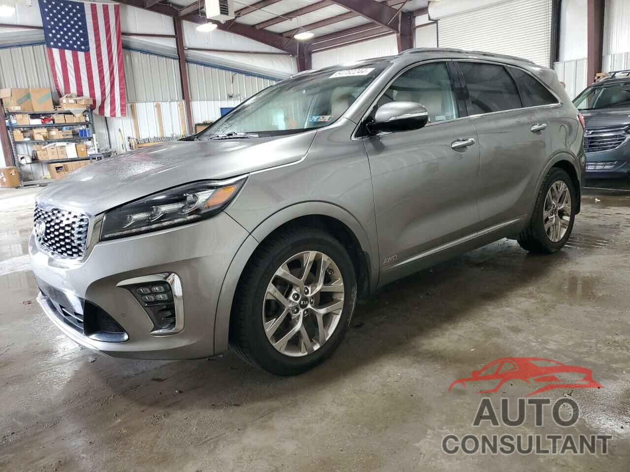 KIA SORENTO 2019 - 5XYPKDA56KG553226