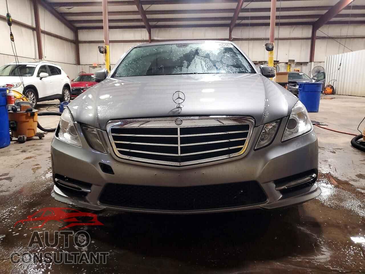 MERCEDES-BENZ E-CLASS 2012 - WDDHF8JB9CA559759
