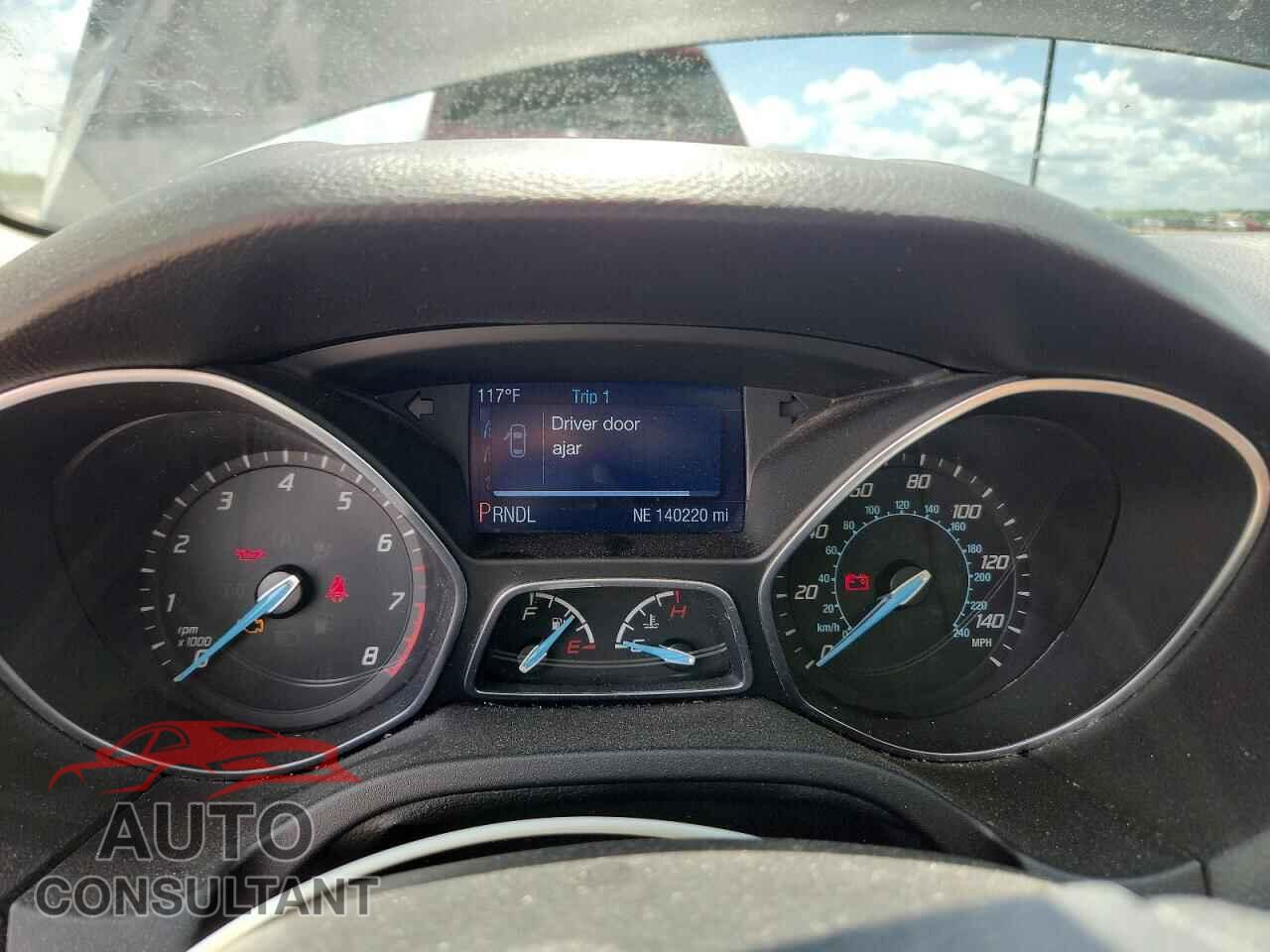 FORD FOCUS 2014 - 1FADP3E25EL330107
