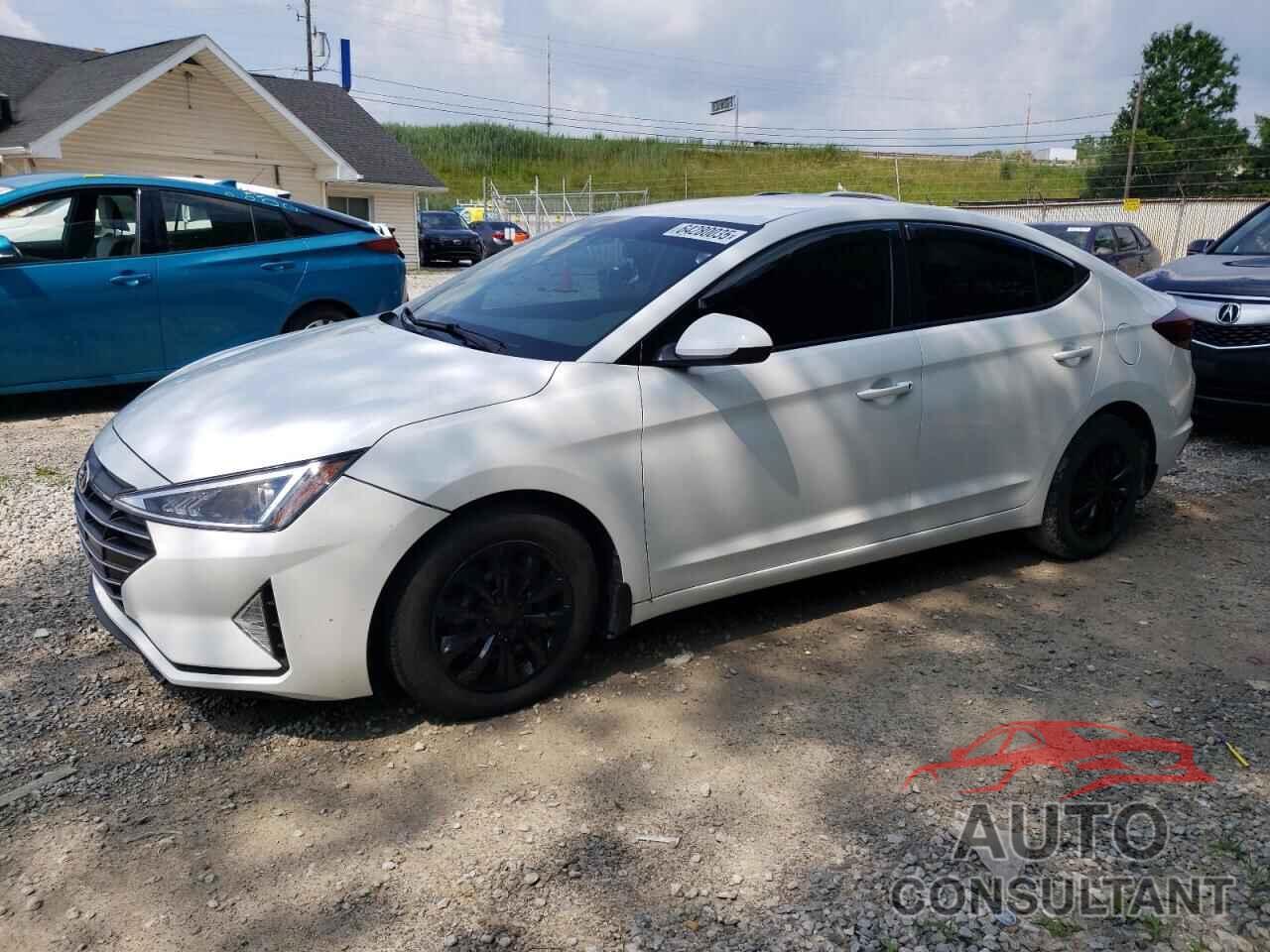 HYUNDAI ELANTRA 2020 - 5NPD74LF0LH537687