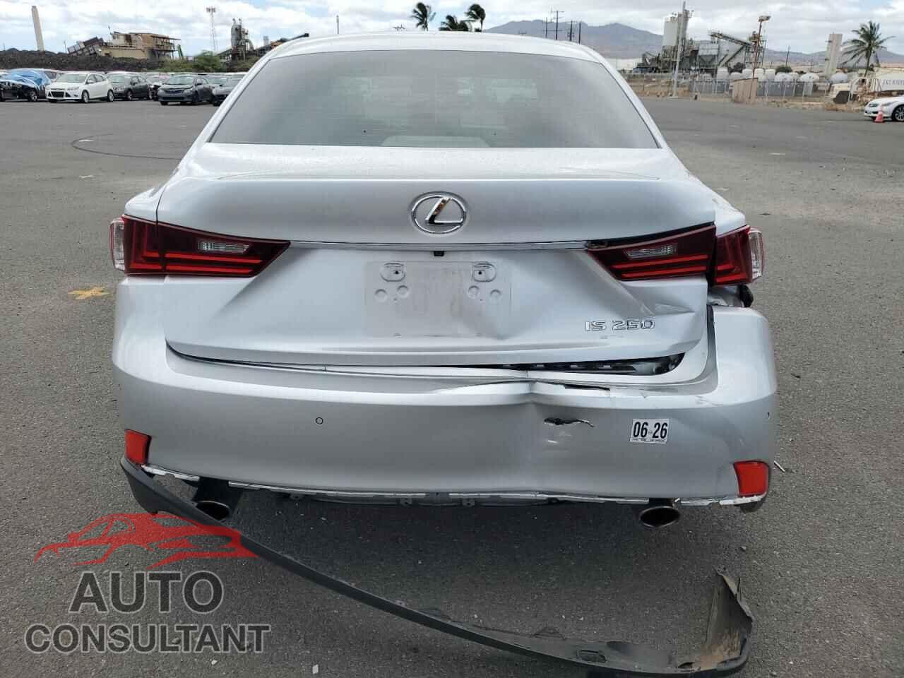 LEXUS IS 2014 - JTHBF1D29E5018157