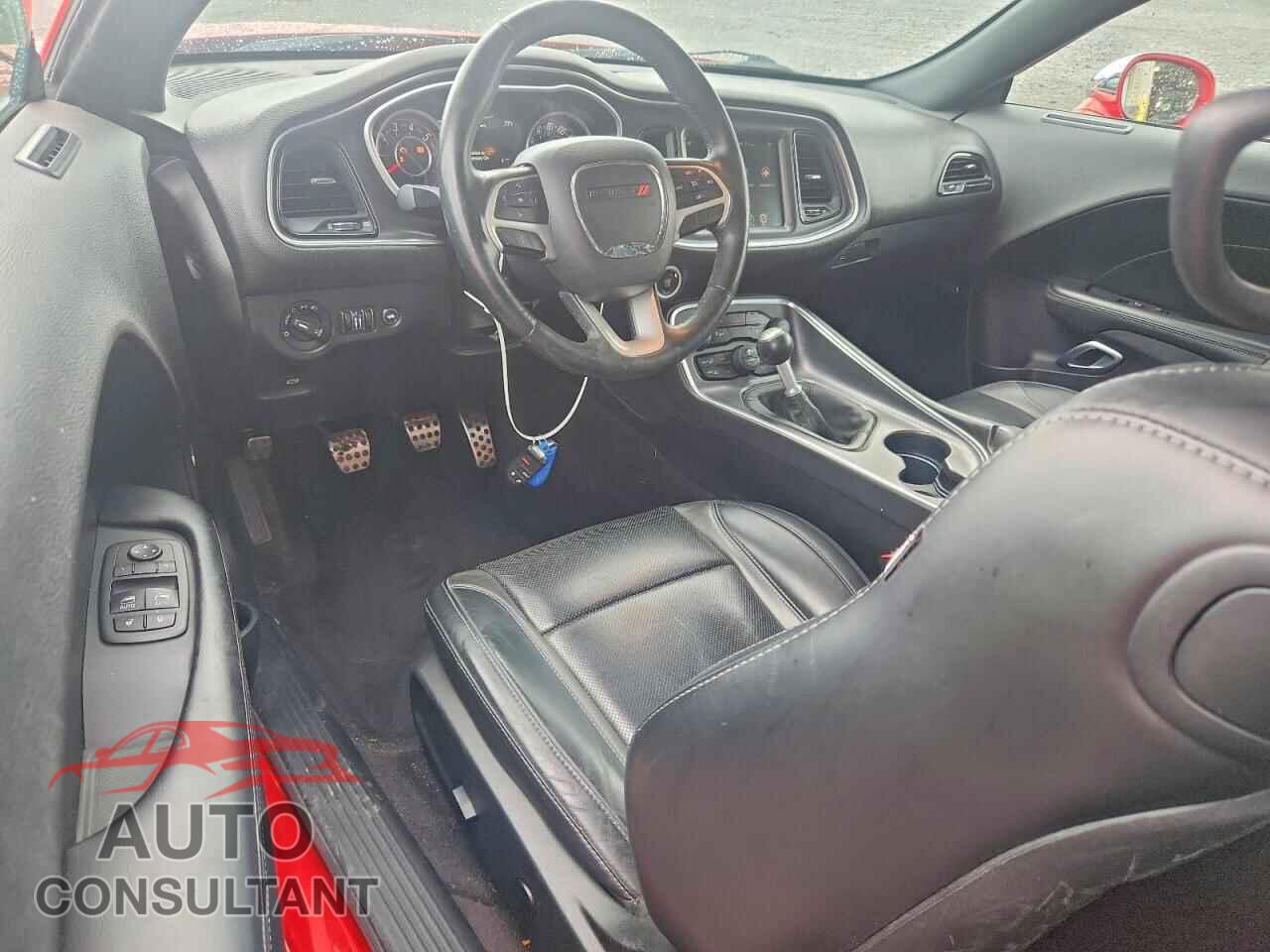DODGE CHALLENGER 2015 - 2C3CDZBT5FH704684
