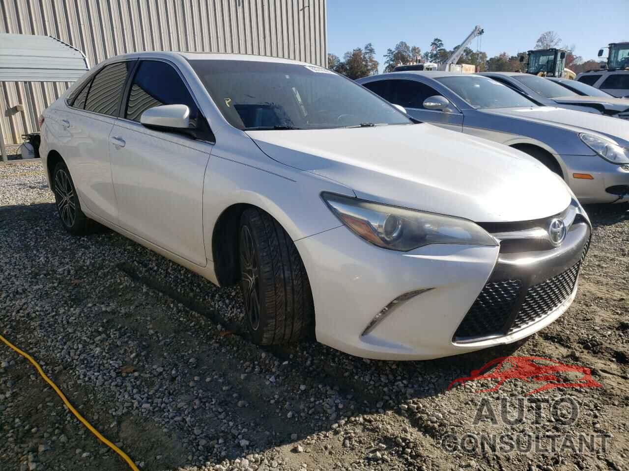 TOYOTA CAMRY 2016 - 4T1BF1FK8GU535582