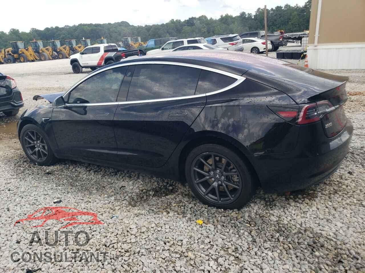 TESLA MODEL 3 2018 - 5YJ3E1EA7JF018570