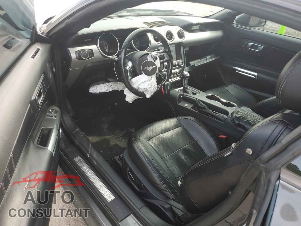 FORD MUSTANG 2019 - 1FA6P8CF3K5151611