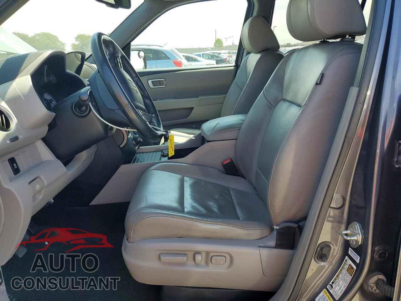 HONDA PILOT 2014 - 5FNYF3H76EB021240