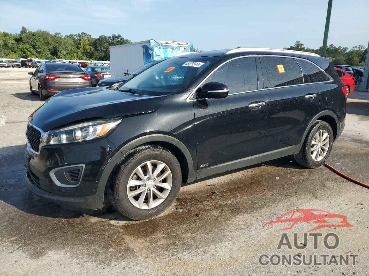 KIA SORENTO 2017 - 5XYPGDA32HG261002