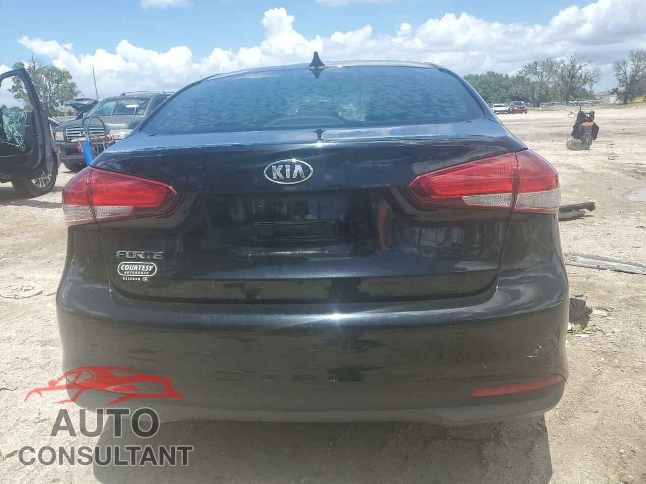 KIA FORTE 2017 - 3KPFK4A78HE060196