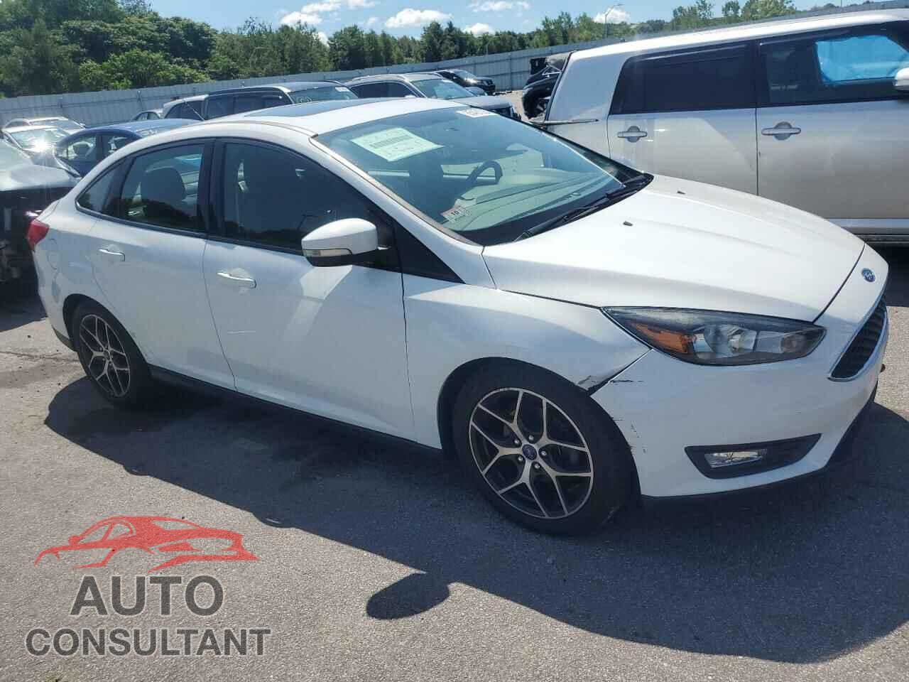 FORD FOCUS 2017 - 1FADP3H28HL321725
