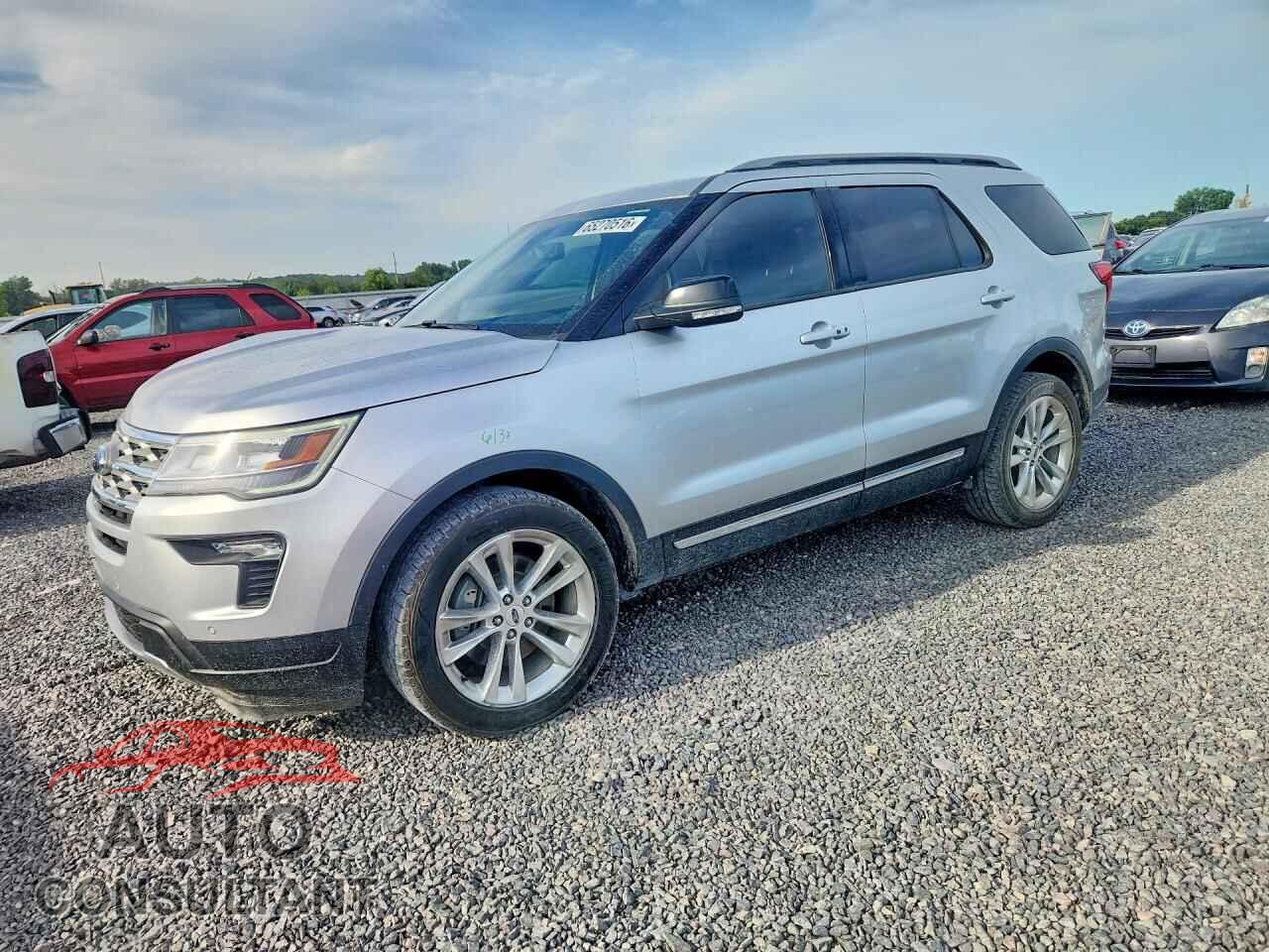 FORD EXPLORER 2018 - 1FM5K8D80JGA31087