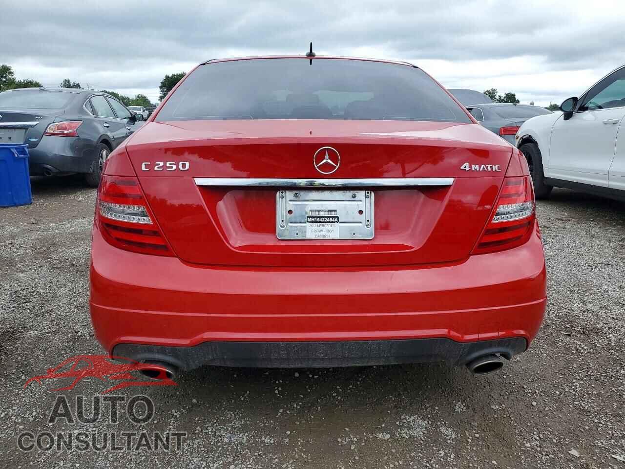 MERCEDES-BENZ C-CLASS 2012 - WDDGF8FB7CA689754