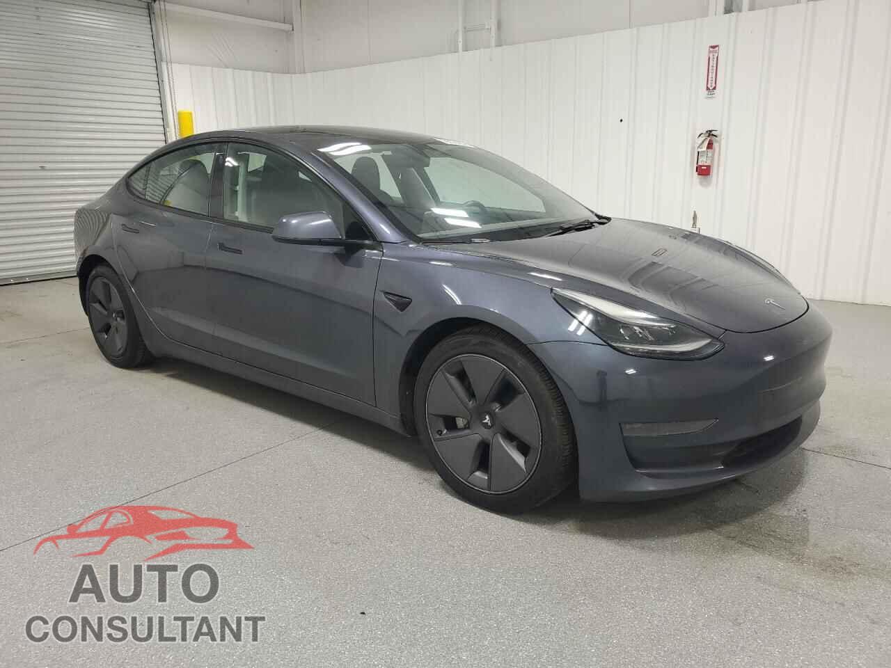 TESLA MODEL 3 2023 - 5YJ3E1EA9PF447038