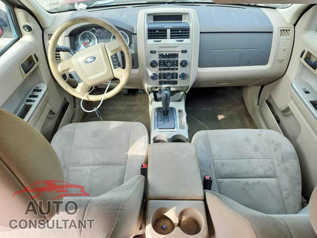 FORD ESCAPE 2010 - 1FMCU0D74AKB51711