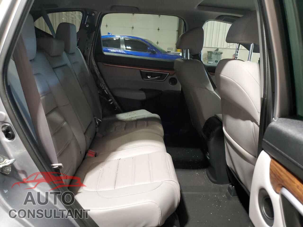 HONDA CRV 2017 - 5J6RW2H83HL007802