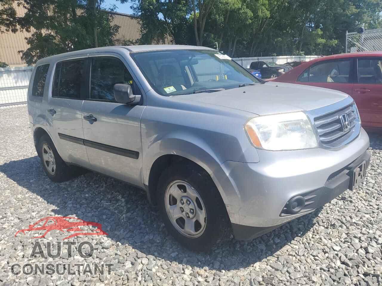 HONDA PILOT 2013 - 5FNYF4H21DB032753
