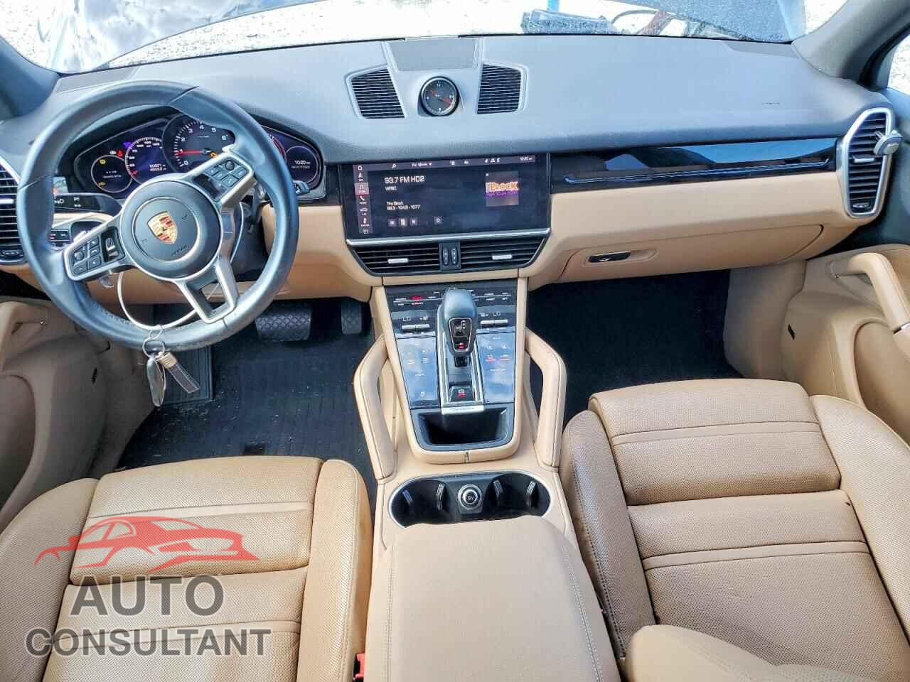 PORSCHE CAYENNE 2021 - WP1AA2AY1MDA01575