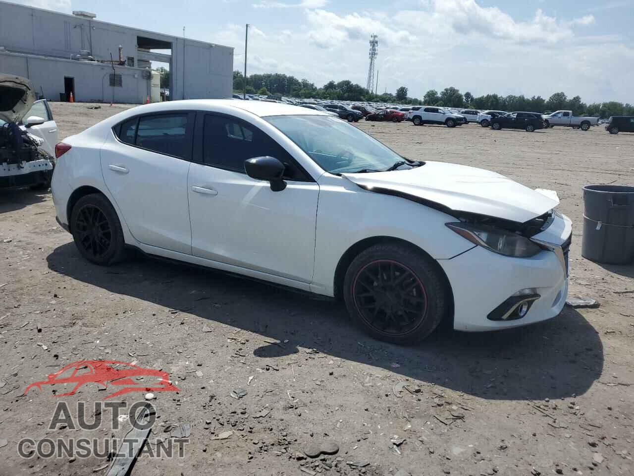MAZDA 3 2014 - JM1BM1U74E1134568