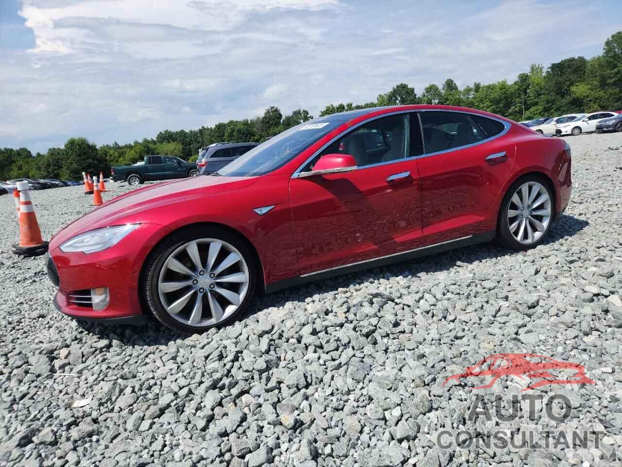 TESLA MODEL S 2016 - 5YJSA1E28GF133350